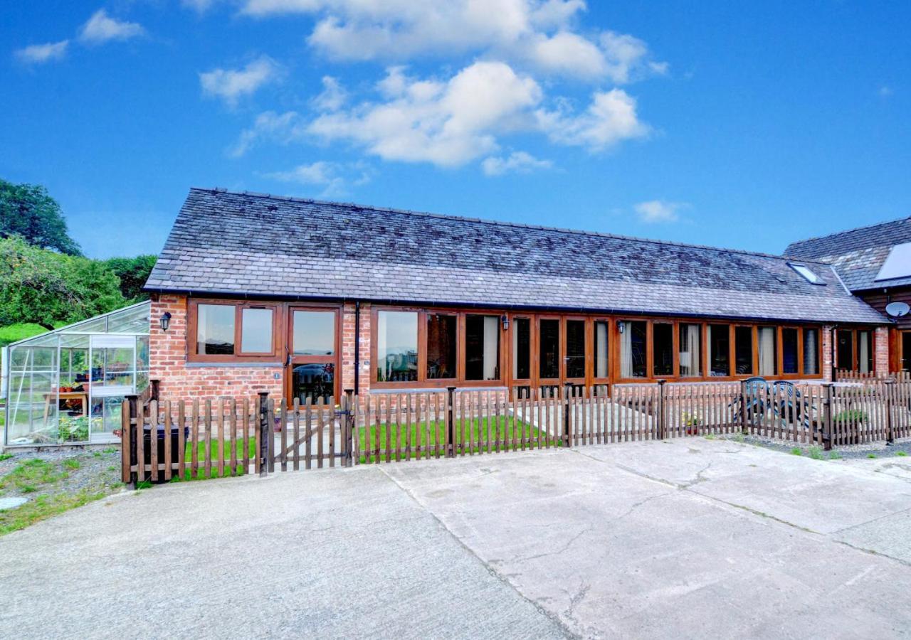 Barn 1 Holiday home Berriew